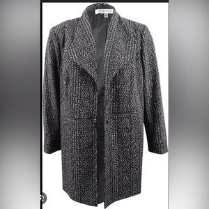 SALE: 3/$25 - EUC - Kasper long topper blazer - black&white - size 14